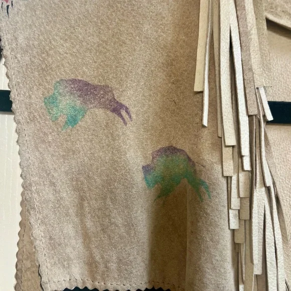 Hand painted fringe vest - Picture 2 of 7